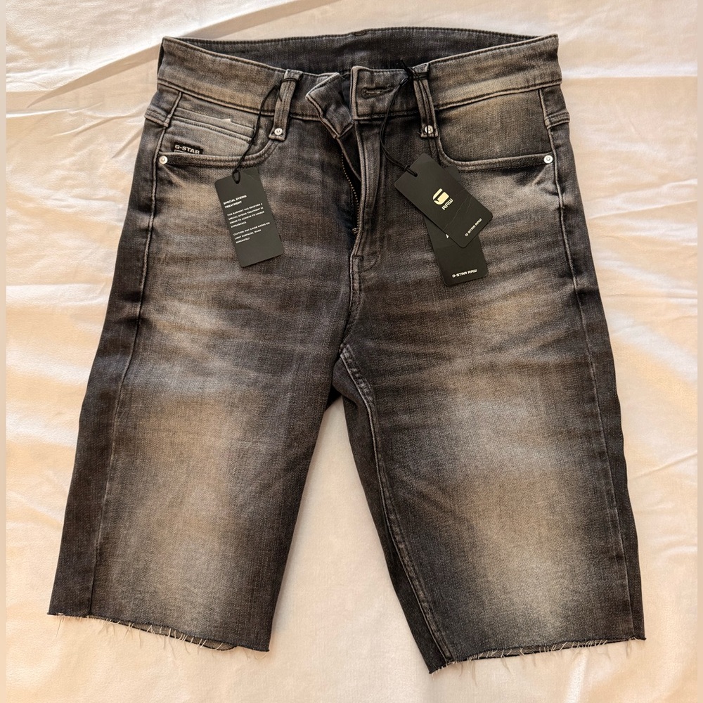 G star women’s Denim Shorts(brand new)